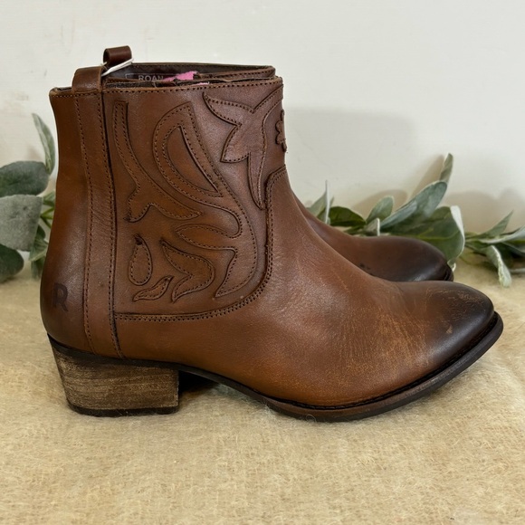 Roan Elsia Western short ankle boot brown leather women size 7 - Picture 4 of 11